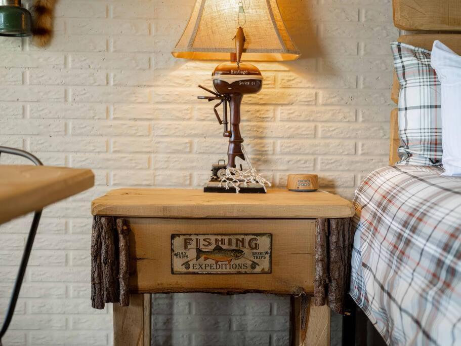 Stonegate Lodge King Bed, Wifi, 50In Tv, Fire Pit, Salt Water Pool Room # 310 Eureka Springs Exterior photo